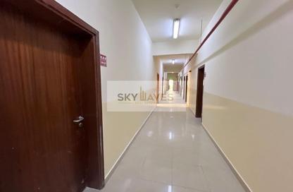 سكن عمال - استوديو - 8 حمامات للايجار في المنطقة الصناعية 5 - المنطقة الصناعية - المنطقة الصناعية - الدوحة