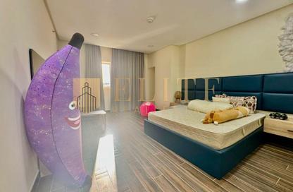 Apartment - 2 Bedrooms - 3 Bathrooms for rent in Lusail Residence - Marina District - Lusail