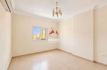 Apartment - 2 Bedrooms - 2 Bathrooms for rent in Fereej Bin Mahmoud North - Fereej Bin Mahmoud - Doha