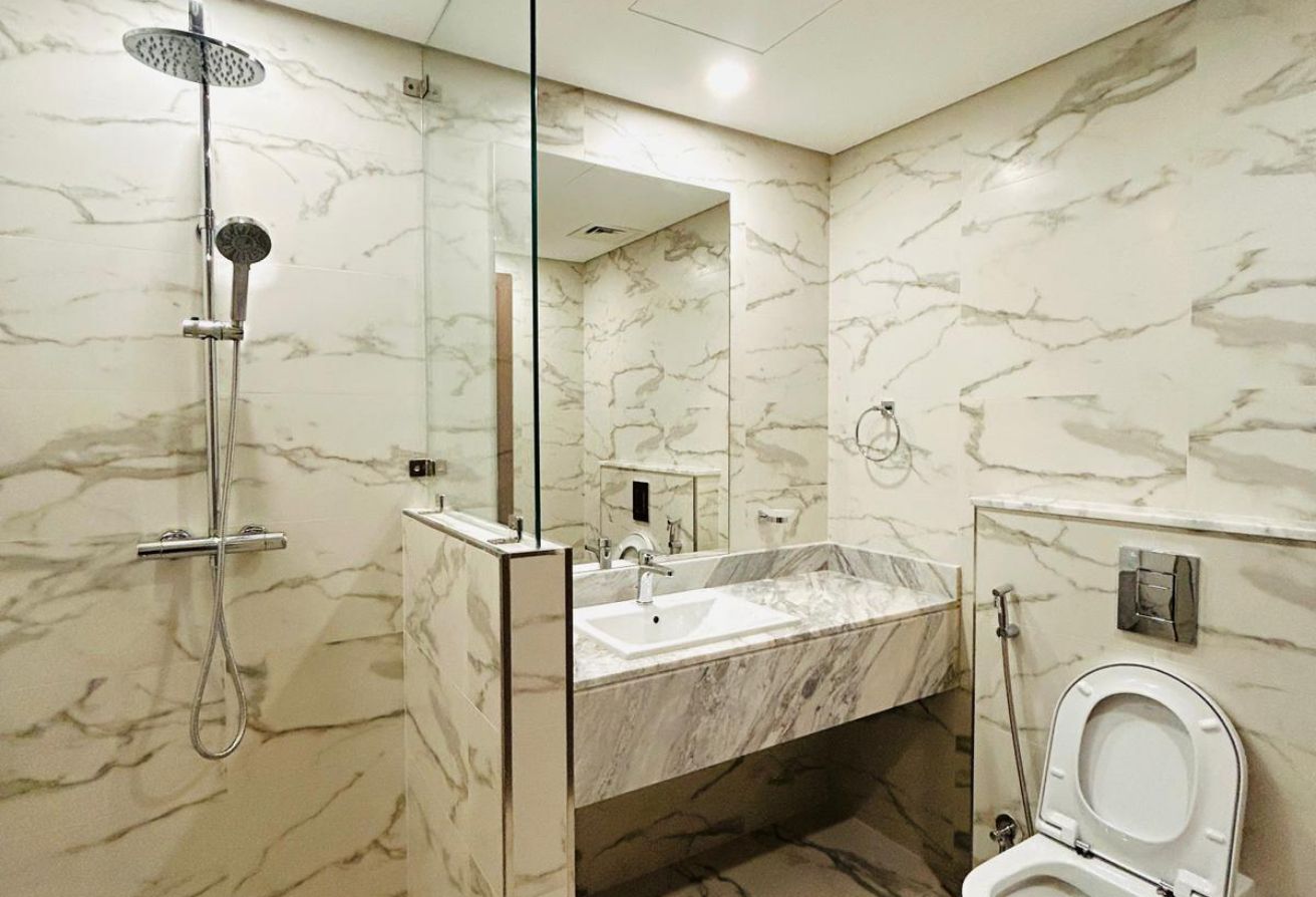 Prime Ready-to-Move 2BHK | 3-Year Payment I FF thumbnail 12