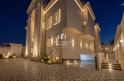 Villa - 7+ Bedrooms - 7+ Bathrooms for rent in Waterfront West Villas - Waterfront Residential - The Waterfront - Lusail