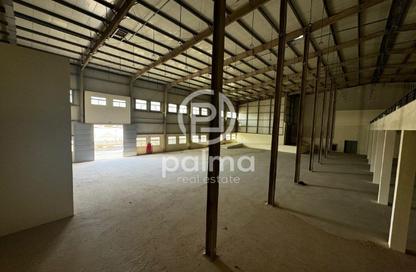 Warehouse - Studio - 7+ Bathrooms for rent in East Industrial Street - Birkat Al Awamer - Al Wakra