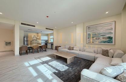 Apartment - 2 Bedrooms - 3 Bathrooms for rent in Giardino Gardens - Giardino Villas - The Pearl Island - Doha