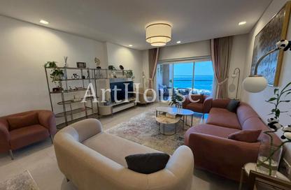 Apartment - 2 Bedrooms - 4 Bathrooms for sale in Viva Bahriyah - The Pearl Island - Doha