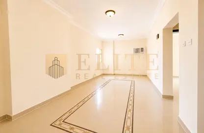 Apartment - 1 Bedroom - 1 Bathroom for rent in Umm Al Shebram Street - Fereej Abdul Aziz - Doha Apartment - 1 Bedroom - 1 Bathroom for rent in Umm Al Shebram Street - Fereej Abdul Aziz - Doha
