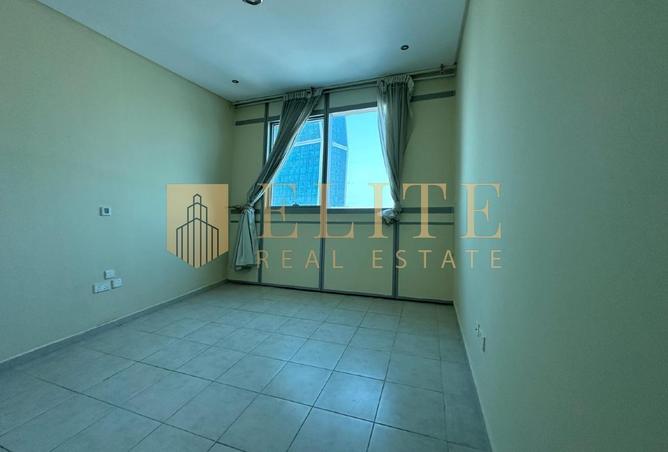 52408130 - Property Image 3