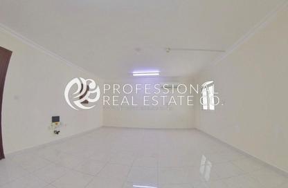Apartment - 2 - 2 for rent in Souk Al gharaffa - Al Gharrafa - Doha