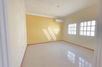 Villa - 5 - 5 for rent in Souk Al gharaffa - Al Gharrafa - Doha Villa - 5 - 5 for rent in Souk Al gharaffa - Al Gharrafa - Doha