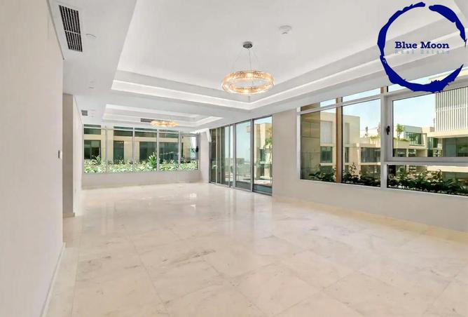 1021903 - Property Image 2