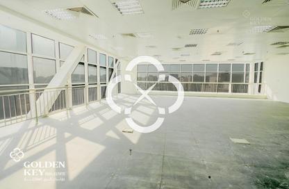 Office Space - Studio - 2 Bathrooms for rent in Hiteen Street - Al Muntazah - Doha Office Space - Studio - 2 Bathrooms for rent in Hiteen Street - Al Muntazah - Doha