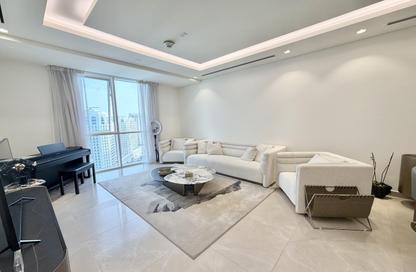 Apartment - 1 Bedroom - 2 Bathrooms for rent in Floresta Gardens - Floresta Gardens - The Pearl Island - Doha