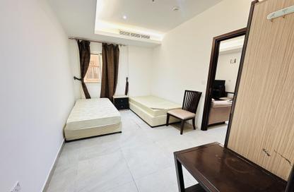 Apartment - 2 Bedrooms - 2 Bathrooms for rent in Umm Ghwailina Comm - Umm Ghuwalina - Umm Ghuwailina - Doha Apartment - 2 Bedrooms - 2 Bathrooms for rent in Umm Ghwailina Comm - Umm Ghuwalina - Umm Ghuwailina - Doha
