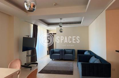 Apartment - 1 Bedroom - 2 Bathrooms for sale in Viva East - Viva Bahriyah - The Pearl Island - Doha