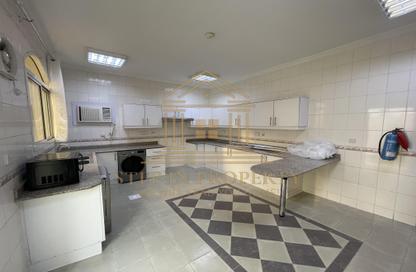 Villa - 5 Bedrooms - 4 Bathrooms for rent in Beverly Hills Al Rayyan - Beverly Hills Al Rayyan - Al Rayyan - Doha