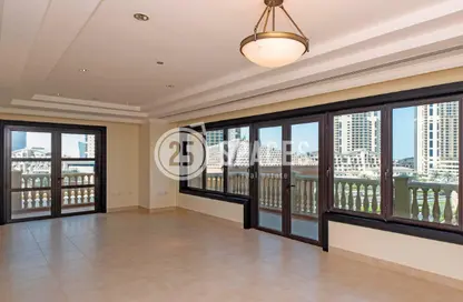 Apartment - 1 Bedroom - 2 Bathrooms for rent in East Porto Drive - Porto Arabia - The Pearl Island - Doha