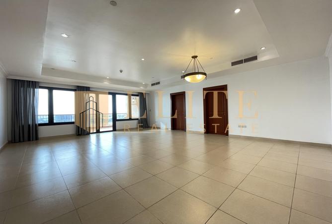 1002756 - Property Image 3