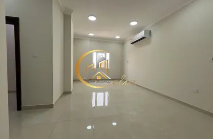 Apartment - 1 Bedroom - 2 Bathrooms for rent in Al Nasr Street - Al Nasr - Doha