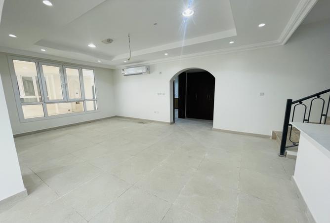 1001225 - Property Image 3