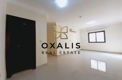 Apartment - 2 Bedrooms - 2 Bathrooms for rent in Anas Street - Fereej Bin Mahmoud North - Fereej Bin Mahmoud - Doha