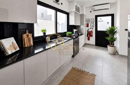 Villa - 6 Bedrooms - 7 Bathrooms for sale in Al Thumama - Al Thumama - Doha