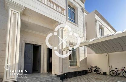 Villa - 7 - 7 for sale in Umm Qarn - Al Daayen