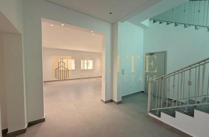 Villa - 4 Bedrooms - 5 Bathrooms for rent in Ain Khaled Villas - Ain Khaled - Doha