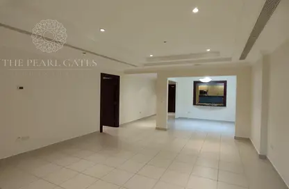 Apartment - 1 Bedroom - 2 Bathrooms for rent in East Porto Drive - Porto Arabia - The Pearl Island - Doha