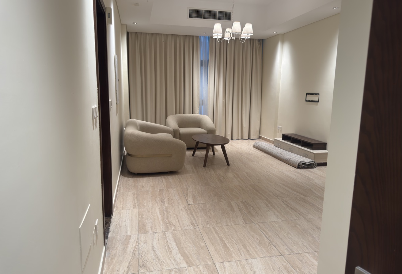Spacious 2BHK | Luxury Pearl Qatar Living thumbnail 14