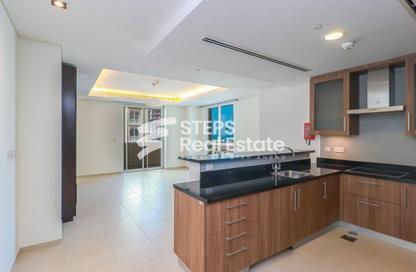 Apartment - Studio - 1 Bathroom for rent in Viva West - Viva Bahriyah - The Pearl Island - Doha