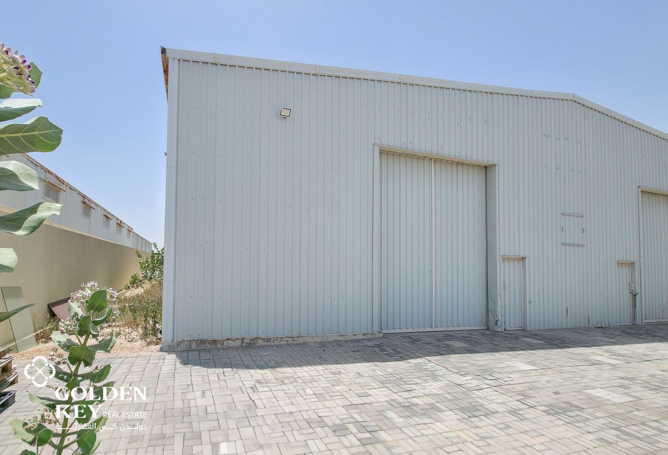 General Warehouse | 2,000 SQM | Birkat Al Awamer