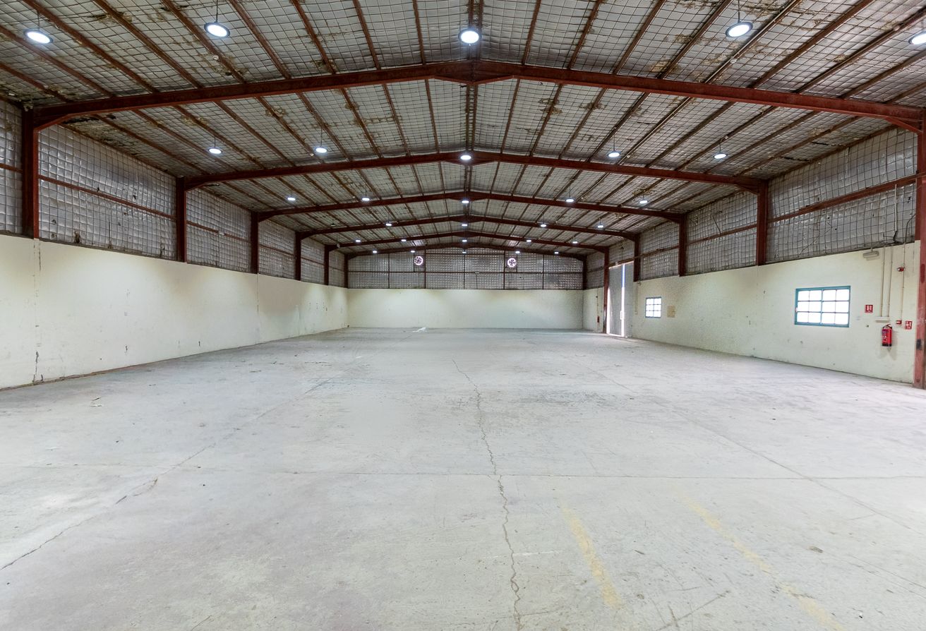 General Warehouse | 1,700 sqm | Industrial Area