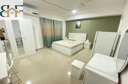 Apartment - Studio - 1 Bathroom for rent in Najma - Doha