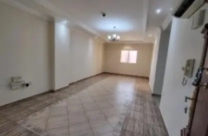 Apartment - 2 Bedrooms - 2 Bathrooms for rent in Al Sadd - Al Sadd - Doha