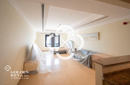 Apartment - Studio - 1 for rent in East Porto Drive - Porto Arabia - The Pearl Island - Doha