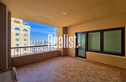 Apartment - 1 Bedroom - 2 Bathrooms for sale in West Porto Drive - Porto Arabia - The Pearl Island - Doha