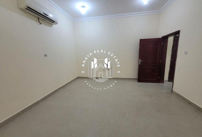 56619168 - Property Main Image