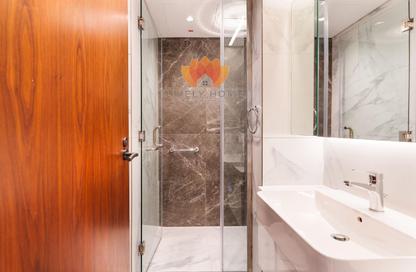 Apartment - 1 Bedroom - 2 Bathrooms for rent in Lusail Marina Heights - Marina District - Lusail