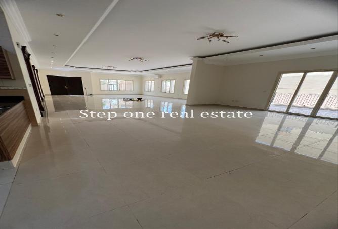 56877649 - Property Image 2