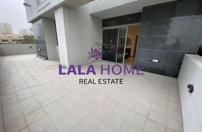 Apartment - 2 - 3 for rent in Lusail Marina Heights - Marina District - Lusail