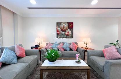 Apartment - 2 Bedrooms - 2 Bathrooms for rent in Al Jazeera Street - Fereej Bin Mahmoud North - Fereej Bin Mahmoud - Doha Apartment - 2 Bedrooms - 2 Bathrooms for rent in Al Jazeera Street - Fereej Bin Mahmoud North - Fereej Bin Mahmoud - Doha