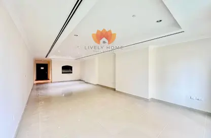 Apartment - Studio - 1 Bathroom for rent in East Porto Drive - Porto Arabia - The Pearl Island - Doha