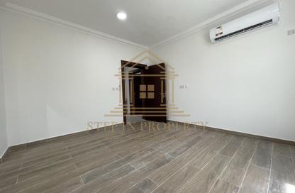 Villa - 5 - 6 for rent in Bab Al Rayyan - Muraikh - AlMuraikh - Doha