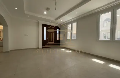 Villa - 5 Bedrooms - 6 Bathrooms for rent in Bab Al Rayyan - Muraikh - AlMuraikh - Doha