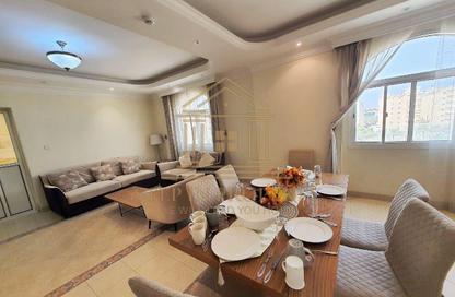Apartment - 2 Bedrooms - 3 Bathrooms for rent in Al Sadd Road - Al Sadd - Doha
