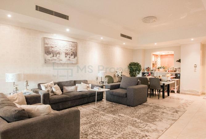 1027107 - Property Main Image