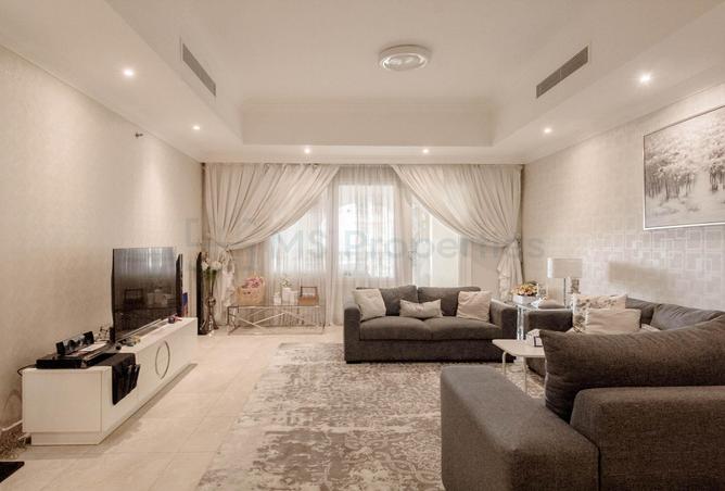 1027107 - Property Image 3