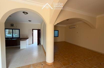 Villa - 3 Bedrooms - 3 Bathrooms for rent in Bu Hamour Street - Abu Hamour - Doha