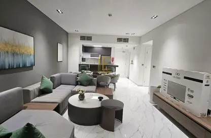 Apartment - 1 Bedroom - 2 Bathrooms for sale in Boulevard View - Yasmeen City - Lusail Apartment - 1 Bedroom - 2 Bathrooms for sale in Boulevard View - Yasmeen City - Lusail