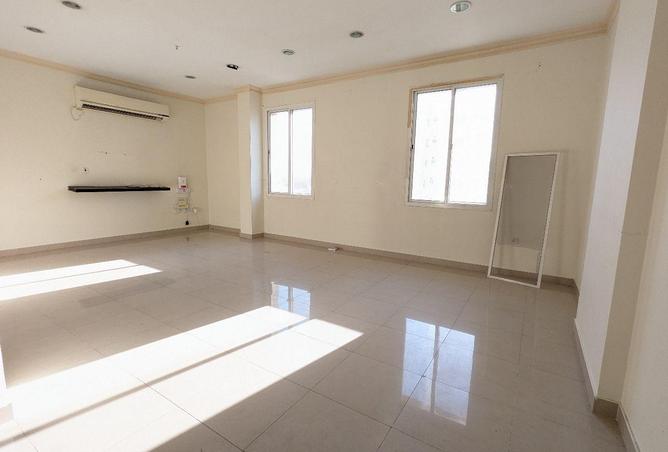 61674383 - Property Main Image