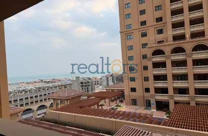 Apartment - 1 Bedroom - 2 Bathrooms for rent in West Porto Drive - Porto Arabia - The Pearl Island - Doha